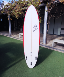 Alternative view of Peter Lawson Model Weekend Warrior 6'8"