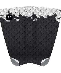 Alternative view of Hurricane Leo Traction Pad